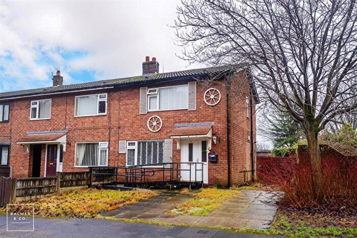 2 Bedroom End Of Terrace House For Sale In Windermere Avenue, Atherton, M46