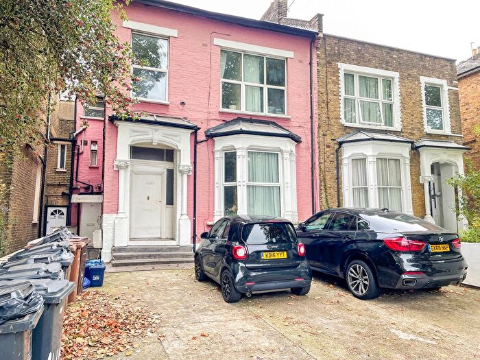 5 Bedroom Flat To Rent In Cazenove Road, London, N16