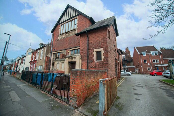 2 Bedroom Apartment To Rent In Princes Road, Hull, East Riding Of Yorkshire, HU5