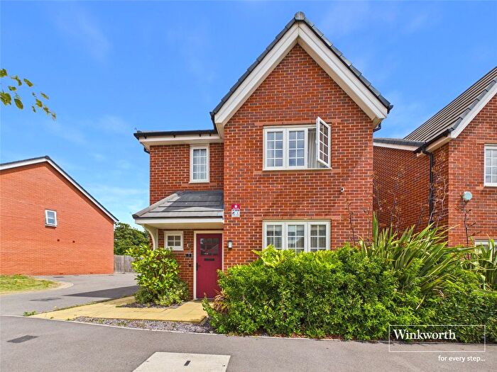 3 Bedroom Detached House For Sale In Shepherd Road, Shinfield, Reading, Berkshire, RG2