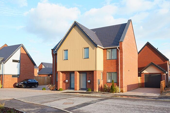 2 Bedroom Semi-Detached House To Rent In Blaxter Way, Sprowston, NR7