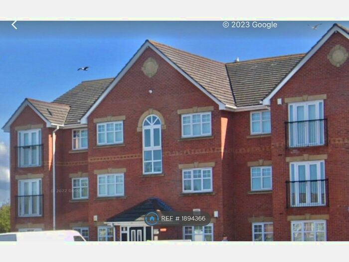 2 Bedroom Flat To Rent In Tapestry Gardens, Birkenhead, CH41