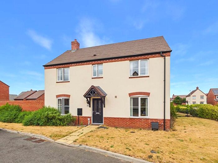 4 Bedroom Detached House For Sale In Lammas Way, Kempsey, Worcester, Worcestershire, WR5