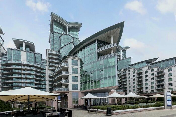2 Bedroom Flat To Rent In St. George Wharf, London, SW8