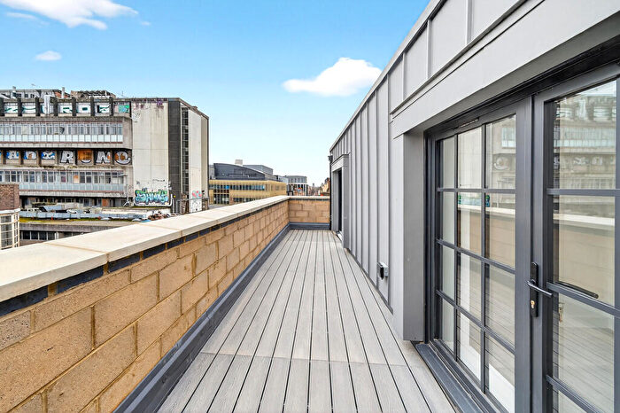 2 Bedroom Apartment To Rent In Fieldgate Street, E1