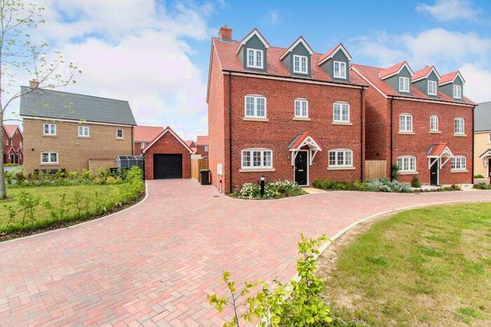4 Bedroom Detached House For Sale In Brize Gardens, New Cardington, MK42