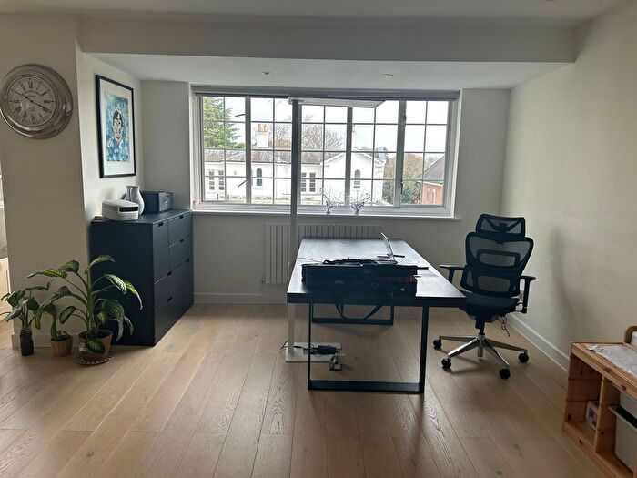 3 Bedroom Detached House To Rent In Raymond Road, Wimbledon, SW19