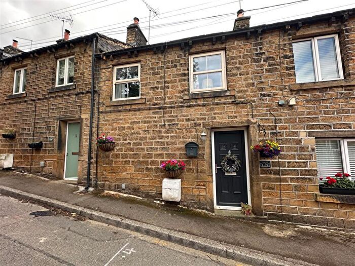 2 Bedroom Cottage For Sale In Dam Hill, Shelley, Huddersfield, HD8