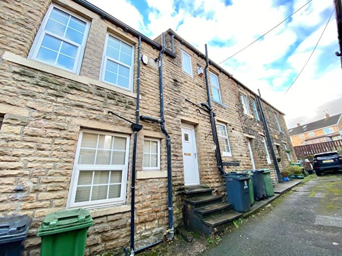 2 Bedroom Property To Rent In Paradise Place, Horsforth, Leeds, LS18