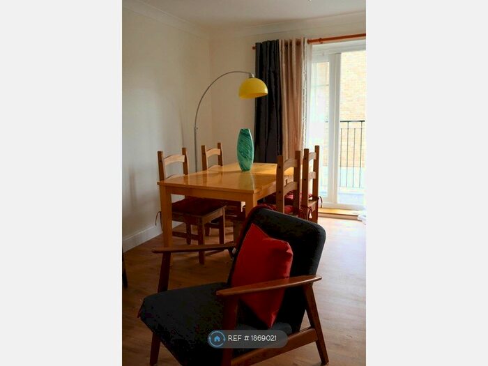 2 Bedroom Flat To Rent In Reliance Way, Oxford, OX4