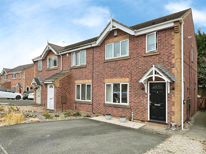 3 Bedroom End Terrace House For Sale In Pierpoint Place, Kirkby In Ashfield, NG17