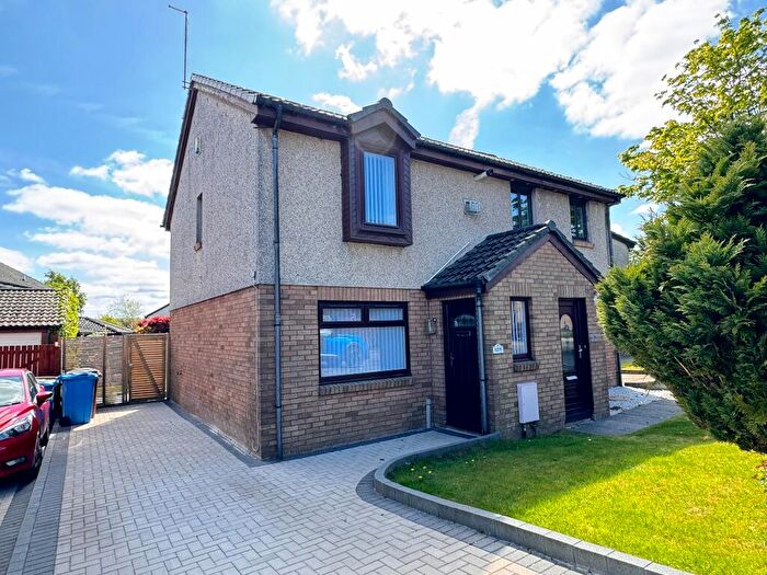 3 Bedroom Semi-Detached Villa To Rent In Harris Close, Newton Mearns, Glasgow, G77