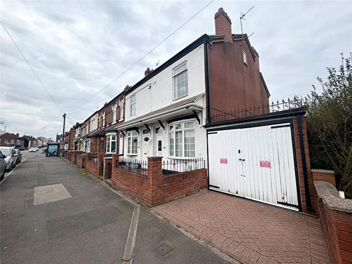 3 Bedroom End Terrace House For Sale In Walsall Road, Wednesbury, West Midlands, WS10