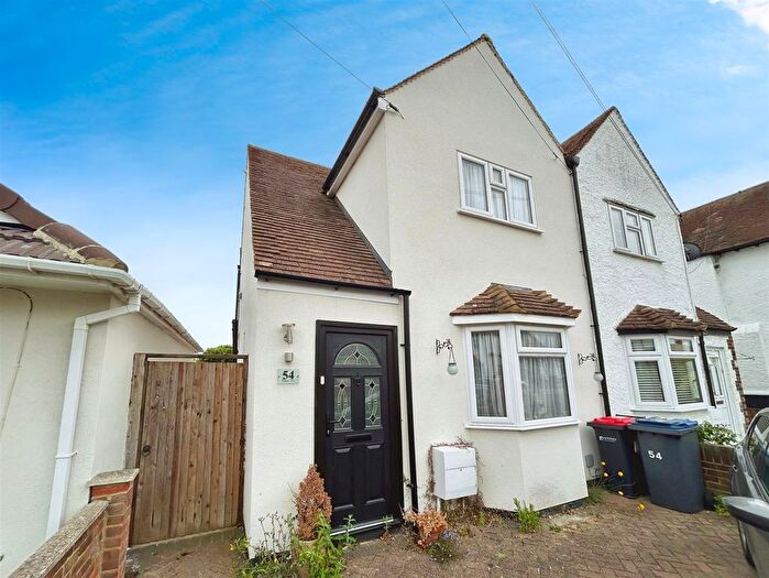 2 Bedroom Semi-Detached House To Rent In Linden Avenue, Herne Bay, CT6