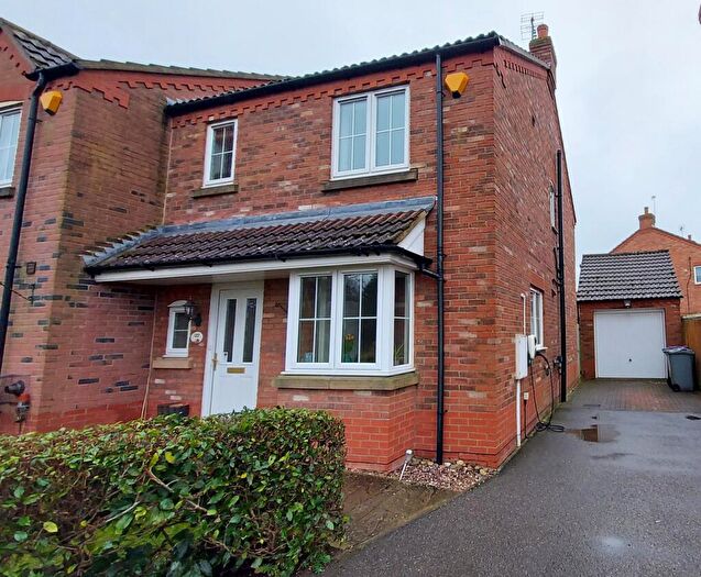 3 Bedroom Semi-Detached House For Sale In Churchfields Road, Folkingham, Sleaford, NG34