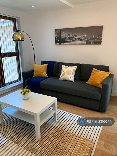 2 Bedroom Flat To Rent In St Marks House, Chelmsford, CM1