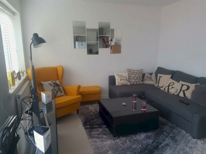 1 Bedroom Flat To Rent In Watford Way, London, NW4