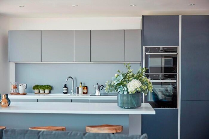 2 Bedroom Apartment To Rent In The Residences Manchester, Greater Manchester, M15