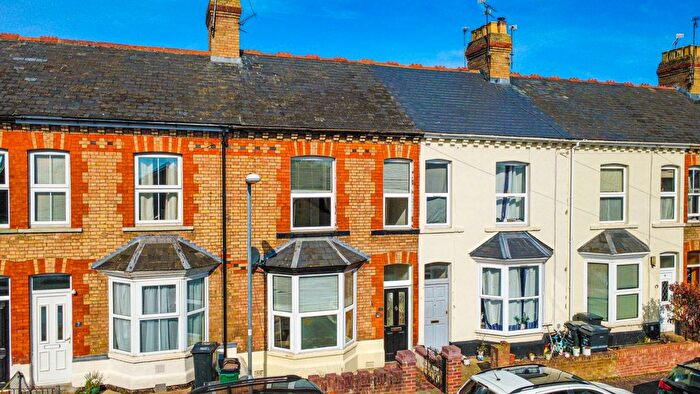 3 Bedroom Terraced House For Sale In Peter Street, Taunton. No Chain., TA2