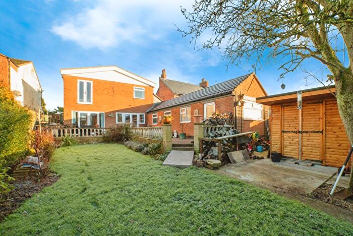 4 Bedroom Detached House For Sale In Fackley Road, Sutton-In-Ashfield, Nottinghamshire, NG17