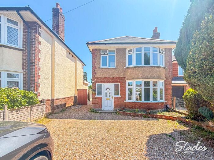 3 Bedroom Detached House To Rent In Canberra Road, Christchurch, Dorset, BH23