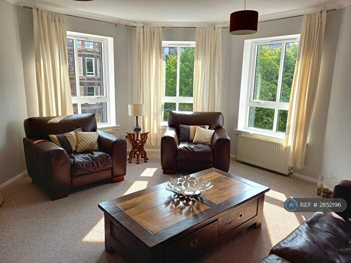 2 Bedroom Flat To Rent In Mcdonald Road, Edinburgh, EH7