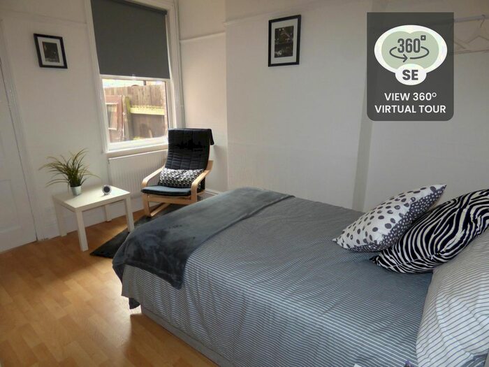 1 Bedroom Studio To Rent In Lockhurst Lane, Coventry, CV6