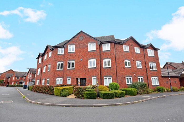 2 Bedroom Apartment For Sale In Darlow Drive, Stratford-Upon-Avon, CV37