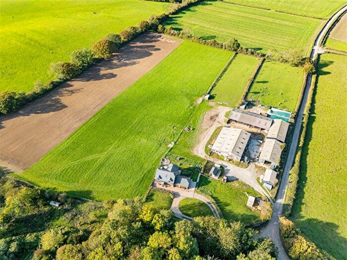 5 Bedroom Detached House For Sale In Mersley Downs Road, Downend, Isle Of Wight, PO30