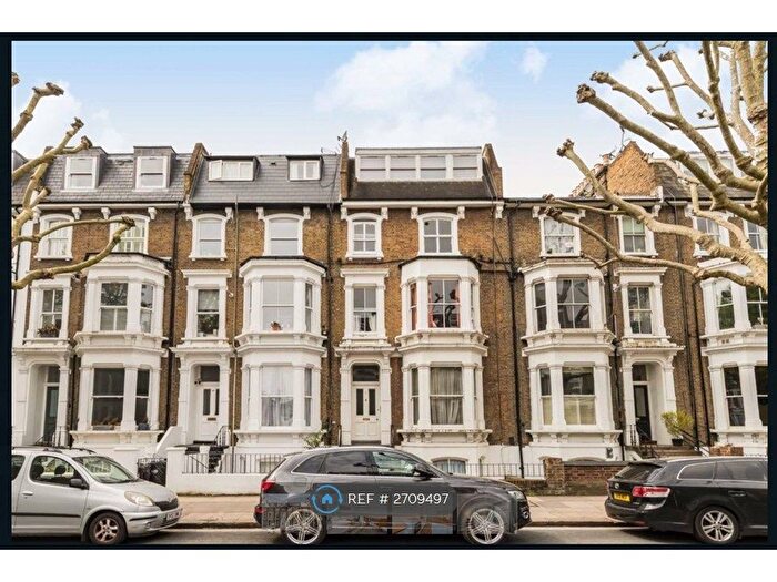 1 Bedroom Flat To Rent In Hammersmith Grove, London, W6