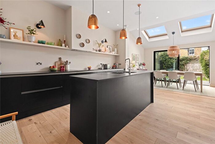 4 Bedroom Terraced House For Sale In Aldren Road, SW17