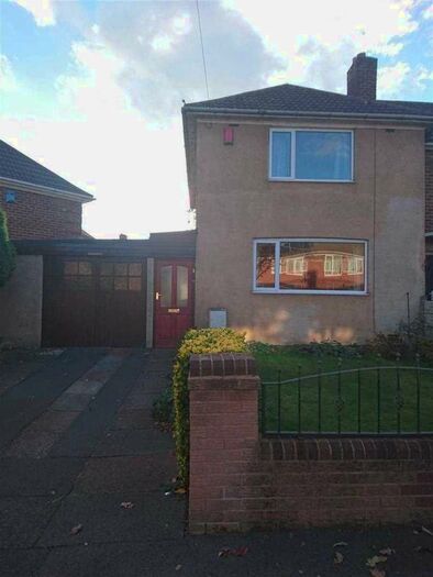 2 Bedroom Semi-Detached House To Rent In Dunedin Road, Great Barr, Birmingham, B44