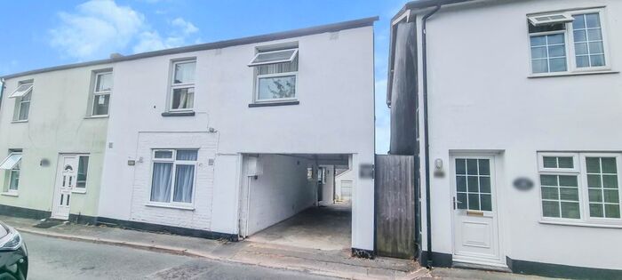 1 Bedroom Flat To Rent In Albert Street, Blandford, DT11