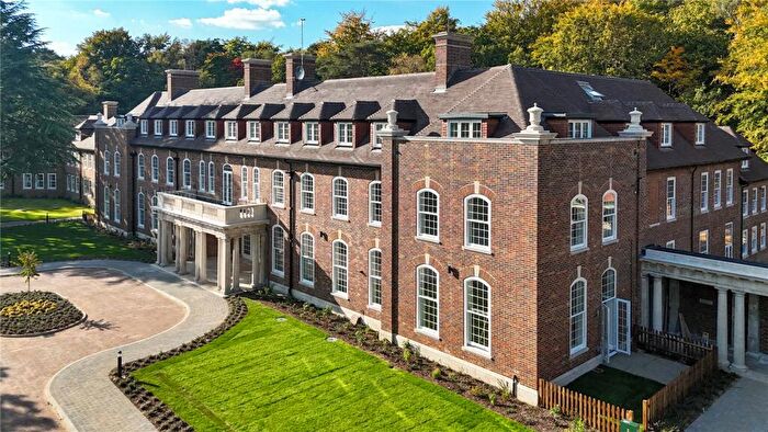 2 Bedroom Apartment For Sale In Brunswick Road, Deepcut, Camberley, Surrey, GU16