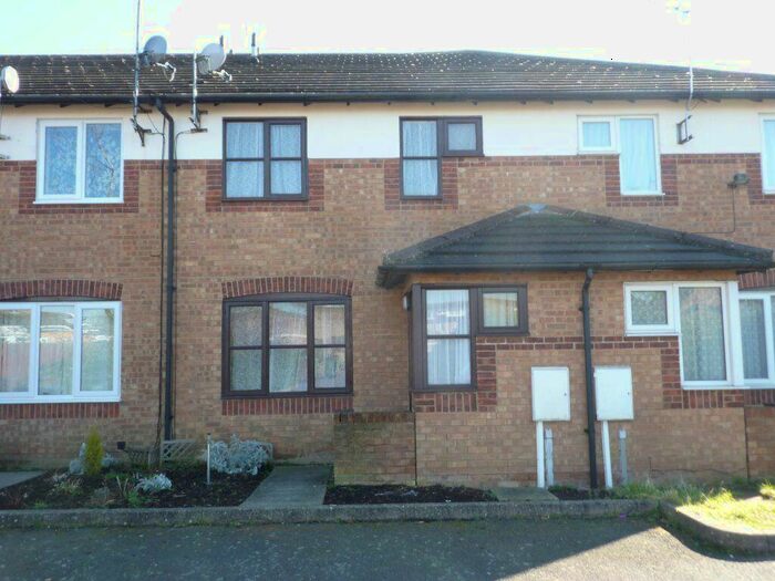 1 Bedroom House To Rent In Willow Brook Road, Corby, NN17