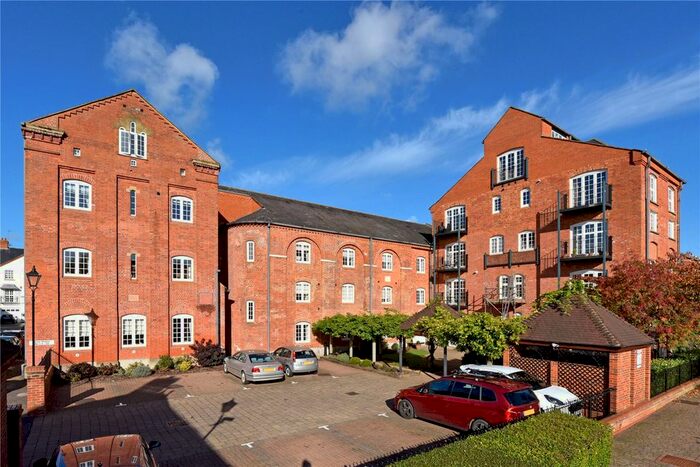 1 Bedroom Flat To Rent In Brew Tower, Barley Way, Marlow, Buckinghamshire, SL7