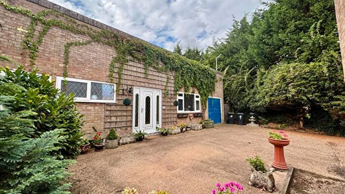 3 Bedroom Detached Bungalow For Sale In Willow Court, Littleport, Ely, CB6