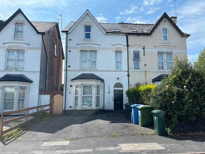 2 Bedroom Flat To Rent In York Road, Edgbaston, Birmingham, West Midlands, B16