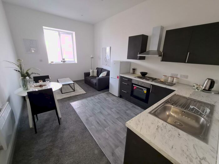 1 Bedroom Flat To Rent In Oak Court, Dudley Road, Brierley Hill, DY5