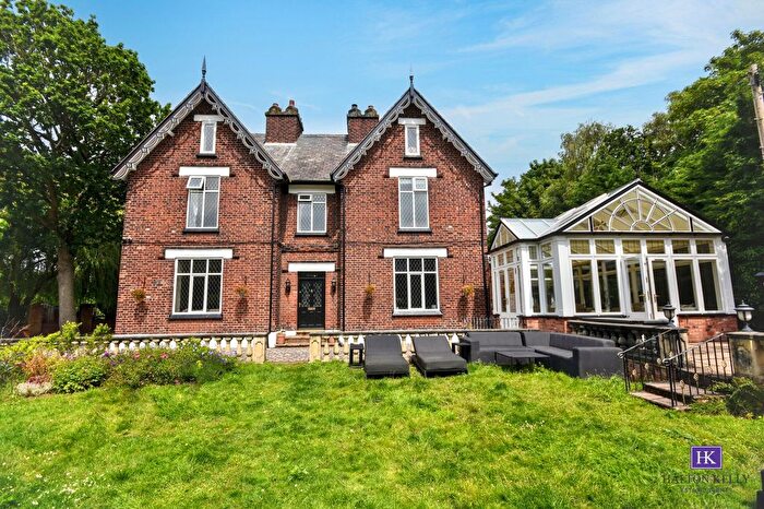 7 Bedroom Detached House For Sale In Moss Lane, Moore, WA4