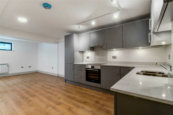 2 Bedroom Apartment To Rent In Milsom Street, Cheltenham, Gloucestershire, GL50