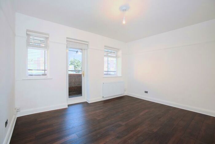 1 Bedroom Apartment To Rent In Tufnell Park Road, London, N7