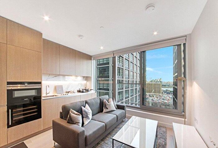 Studio To Rent In Park Drive, London, E14