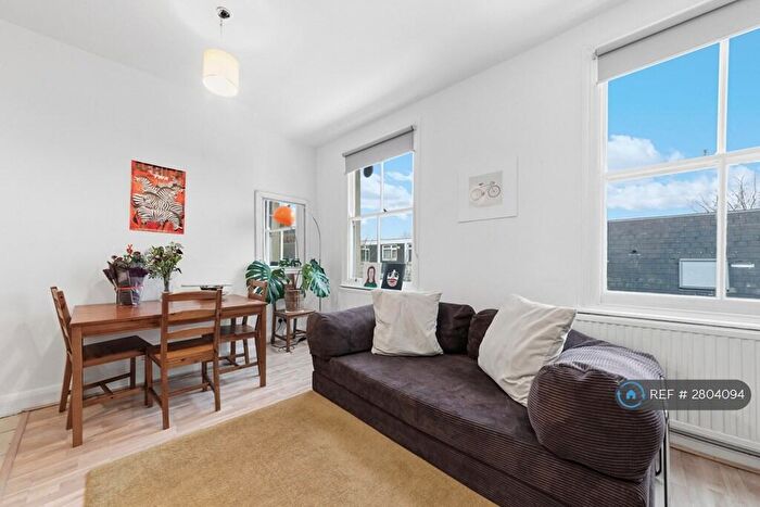 1 Bedroom Flat To Rent In Hornsey Road, London, N19