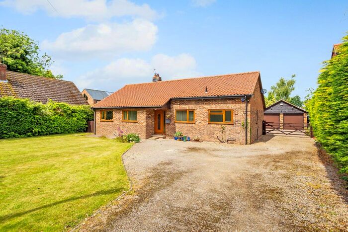 3 Bedroom Detached Bungalow For Sale In Main Street, Kelfield, York, YO19