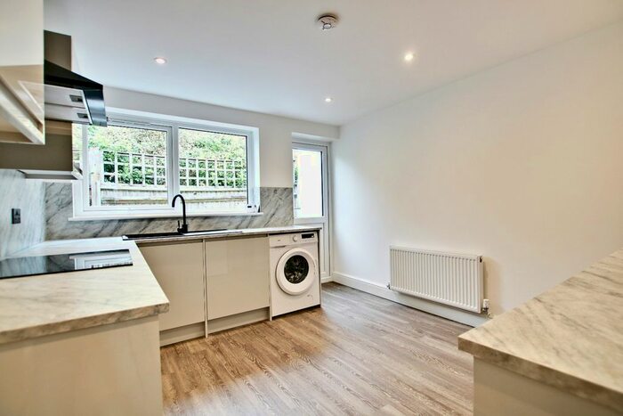 2 Bedroom Terraced House To Rent In North Road, Bromley, BR1