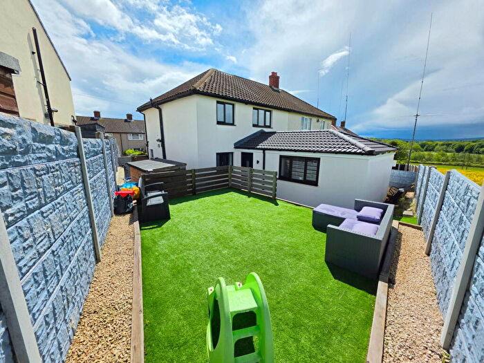4 Bedroom Semi Detached House For Sale In Windsor Crescent, Little Houghton, Barnsley, S72