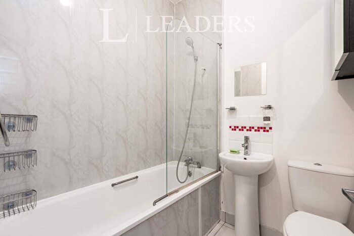 1 Bedroom Flat To Rent In Shirley Road, Southampton, SO15