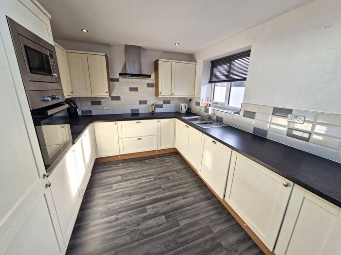 3 Bedroom Bungalow To Rent In Grange Avenue, Thornton-Cleveleys, FY5