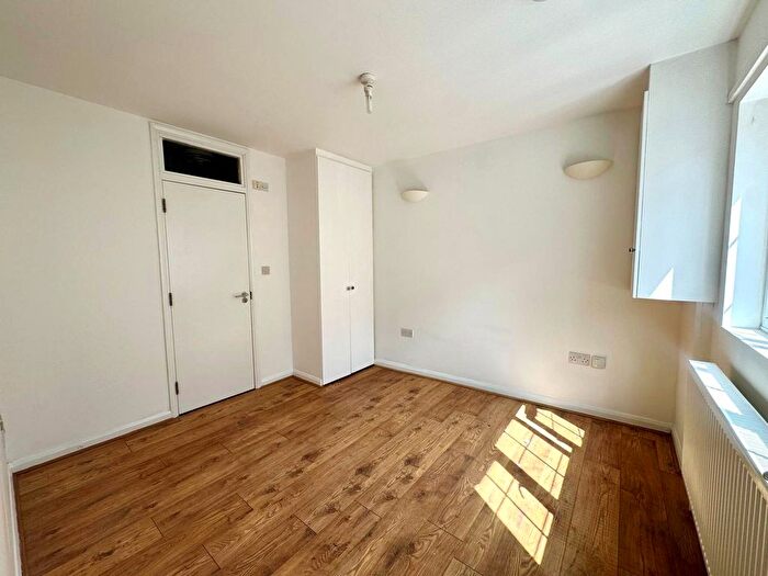 1 Bedroom Flat To Rent In High Street, Orpington, BR6